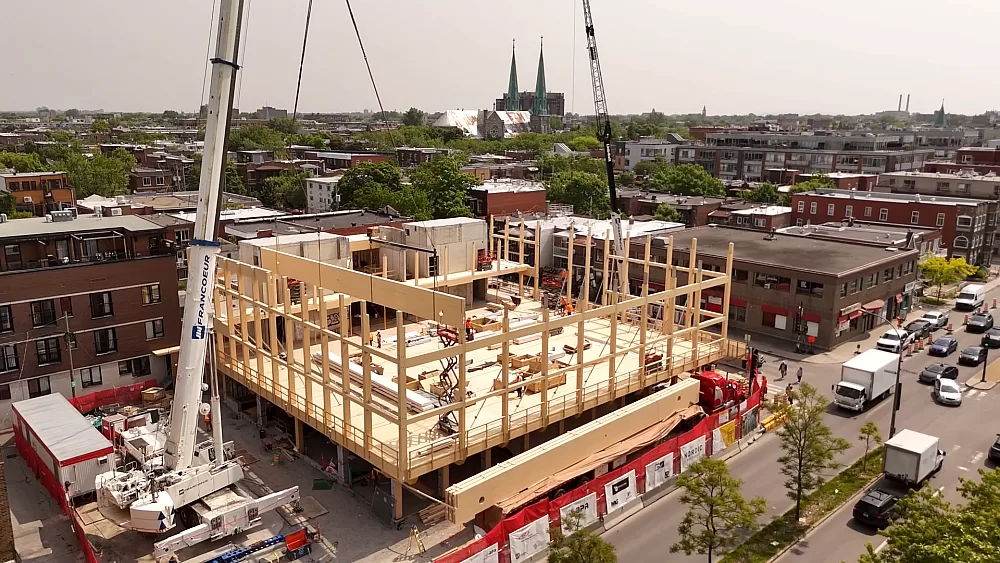 Photo Representative Chantier Eric Carriere JCB Construction Canada 1